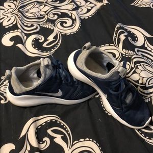 Men’s sz 8 Nike